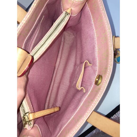 DOONEY & BOURKE LIGHT PINK SIGNATURE PRINT CANVAS  SHOULDER BAG - Picture 14 of 16